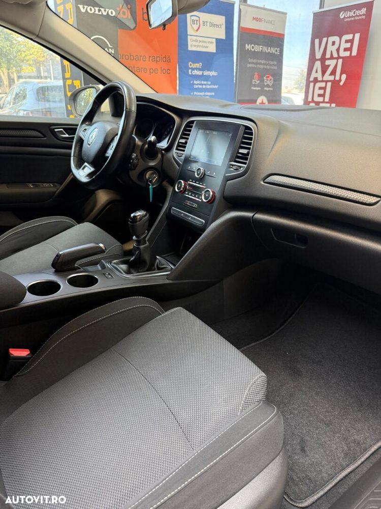 Renault Megane - 17