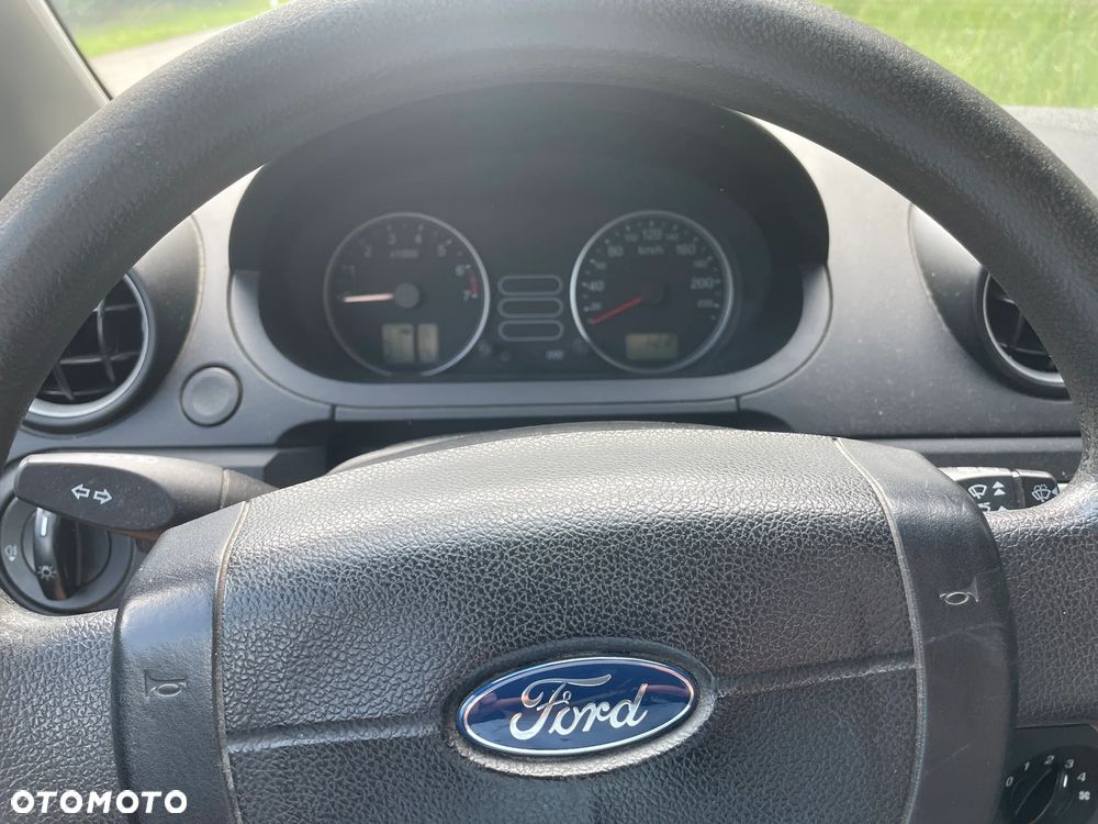 Ford Fiesta 1.3 - 4