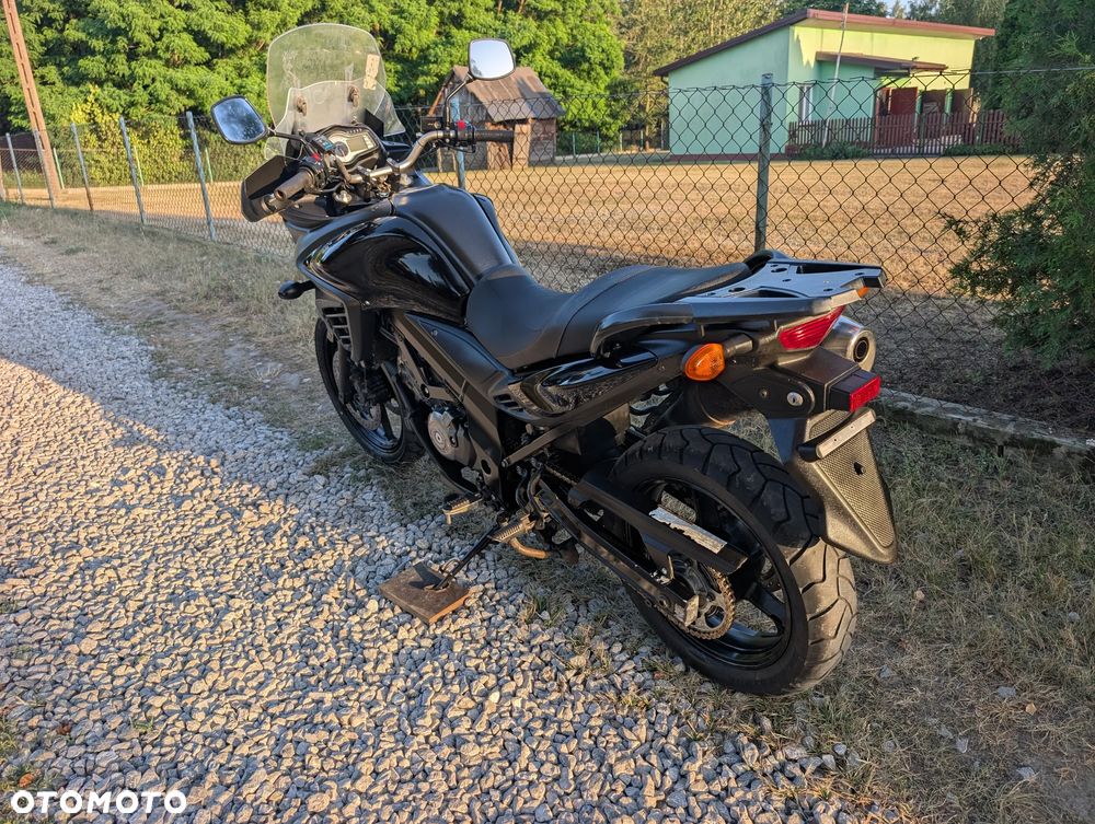 Suzuki V-STROM - 4
