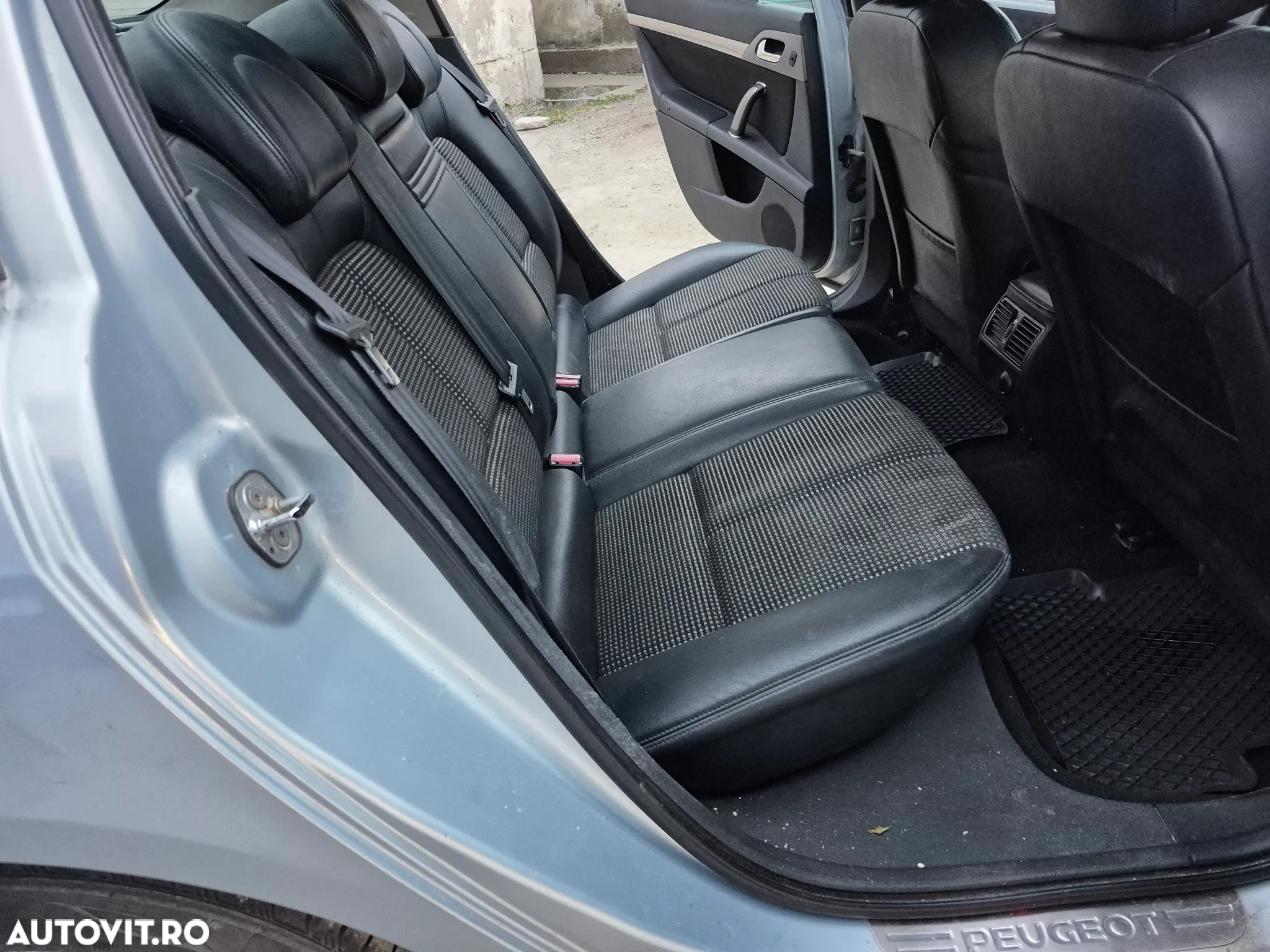 Peugeot 407 2.0 HDi FAP Premium - 9