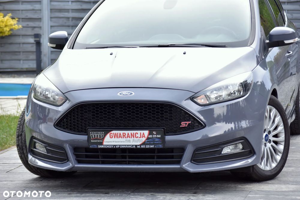 Ford Focus 2.0 TDCi ST - 6