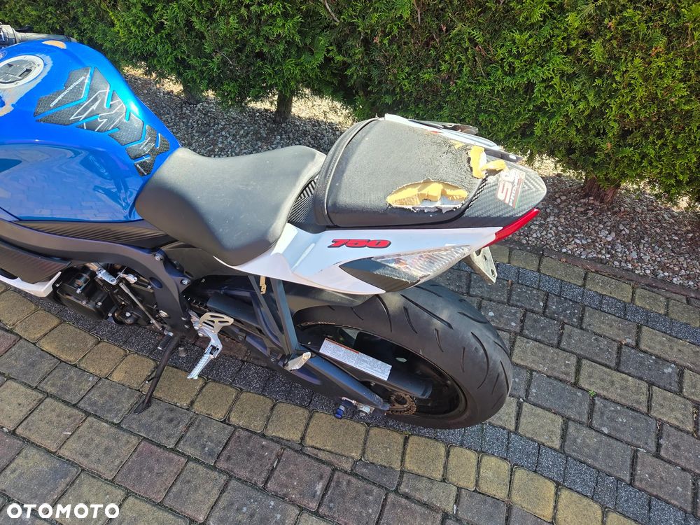 Suzuki GSX-R - 3