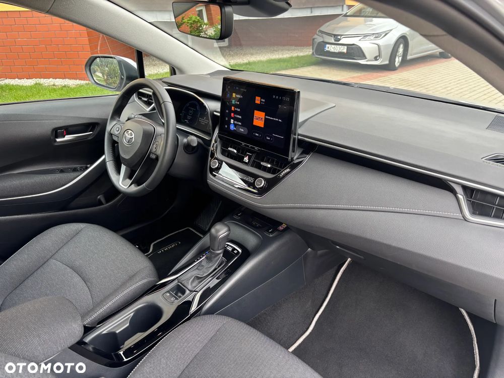 Toyota Corolla 1.8 Hybrid Comfort - 26