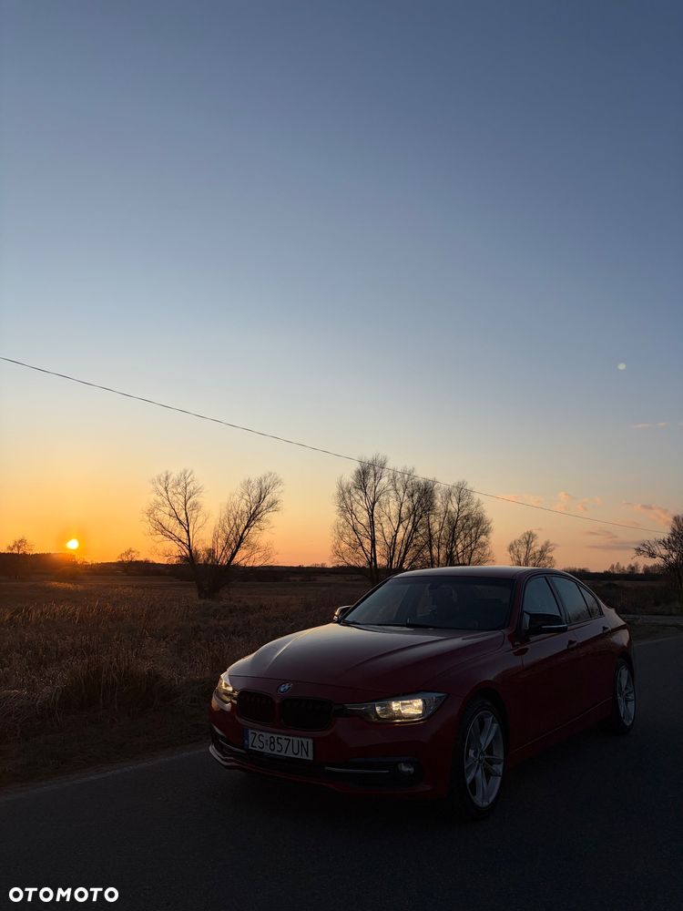 BMW Seria 3 330i M Sport - 7