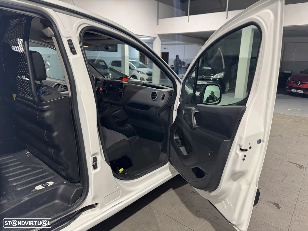 Peugeot Partner 1.6 Hdi 3 Lugares - 16
