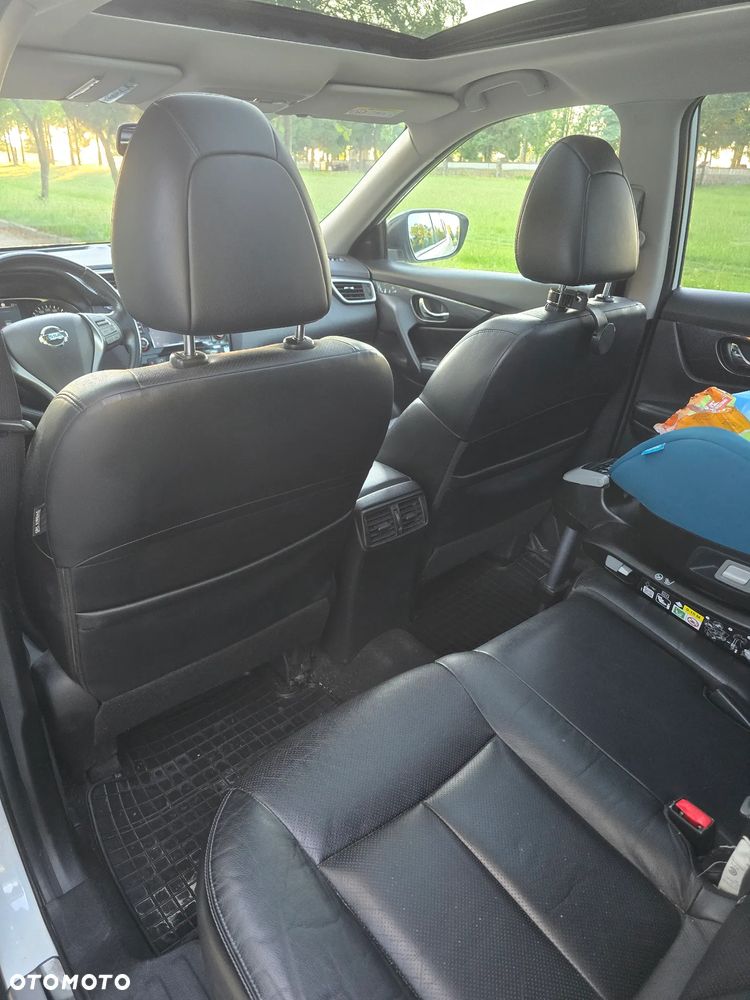 Nissan X-Trail 1.6 DCi Tekna 2WD Xtronic 7os - 18