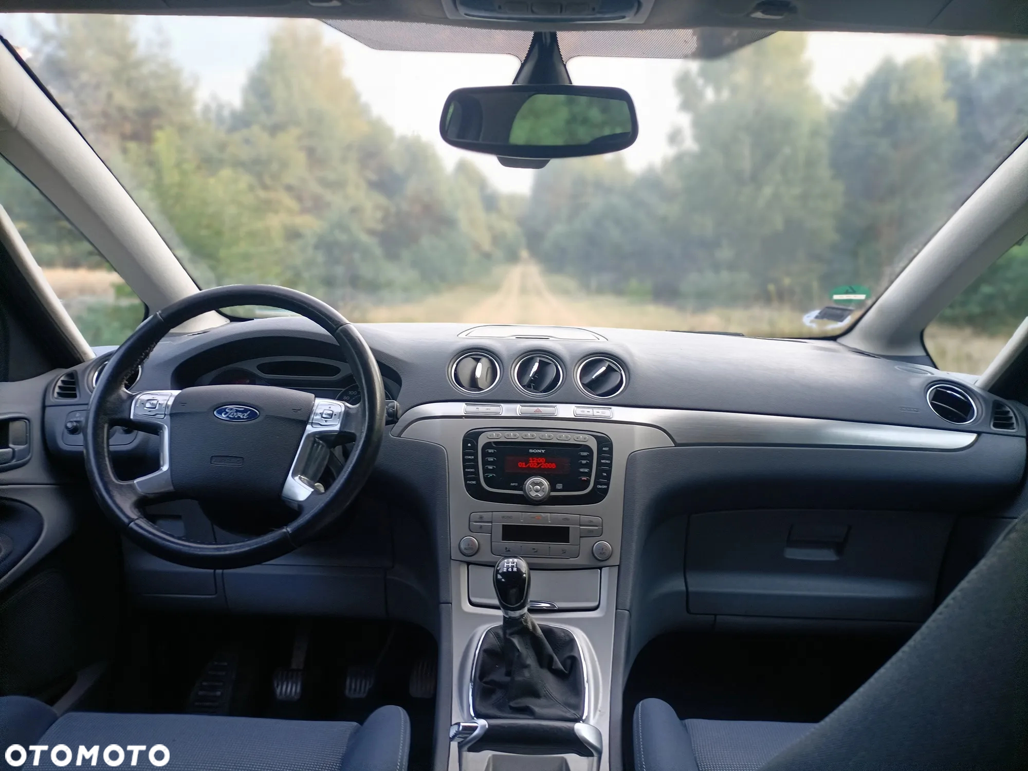 Ford S-Max - 9