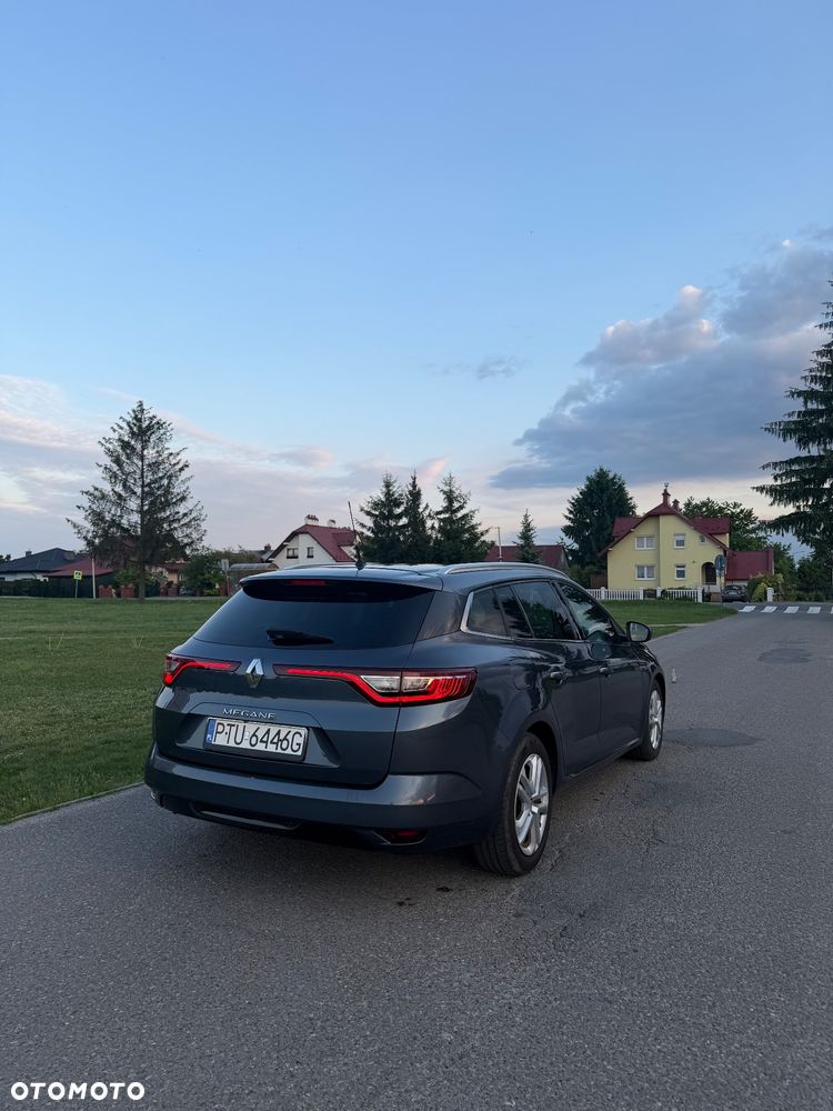 Renault Megane 1.5 dCi Exception EDC - 4