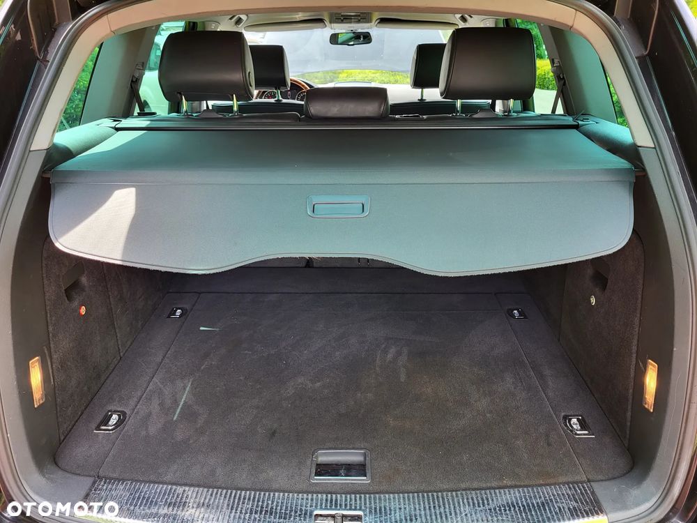 Volkswagen Touareg 4.2 V8 FSI Tiptr - 10