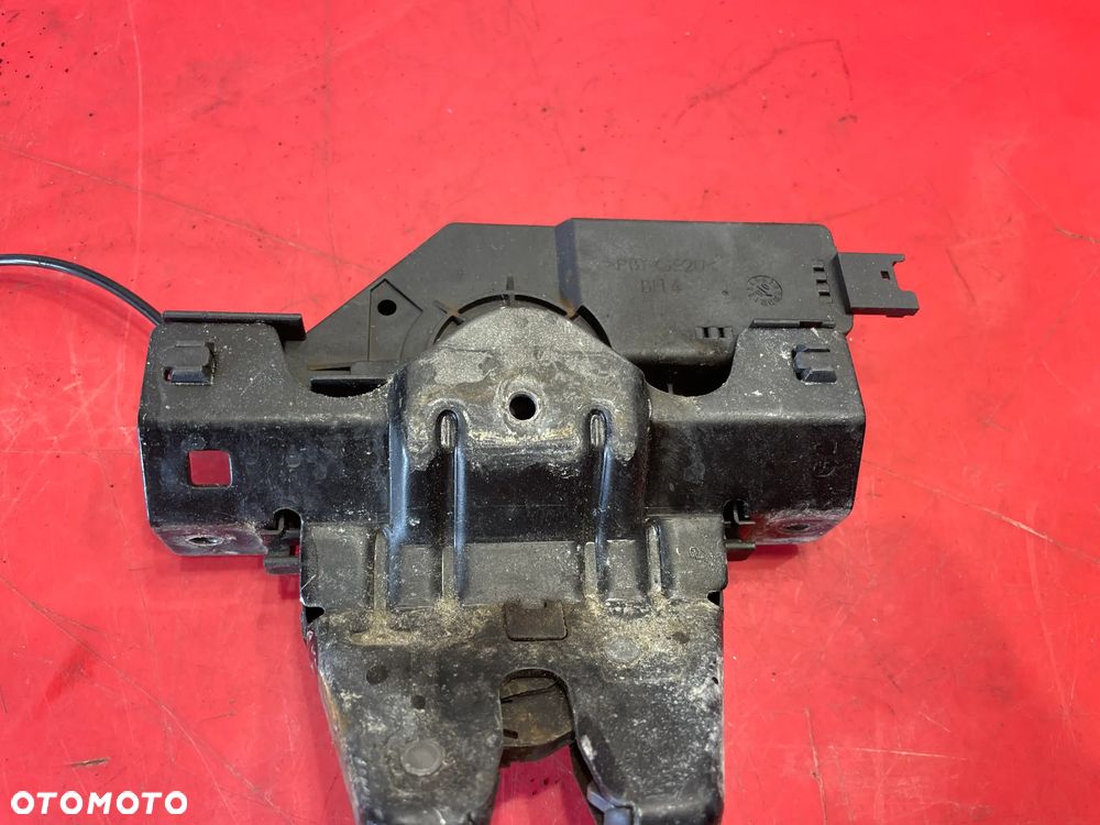 BMW E87 E81 ZAMEK KLAPY BAGAŻNIKA 7840617 - 2