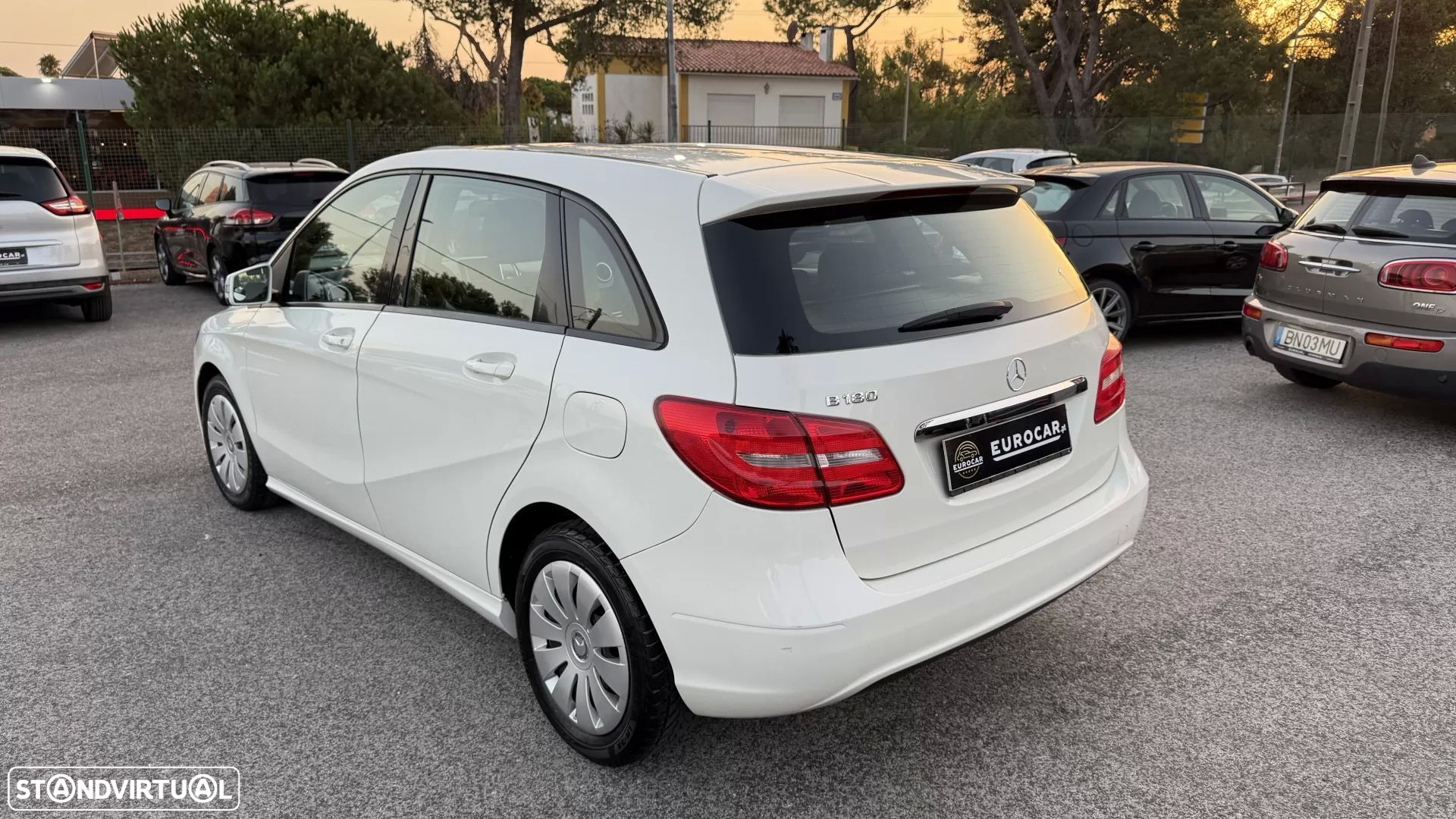 Mercedes-Benz B 180 Style - 12