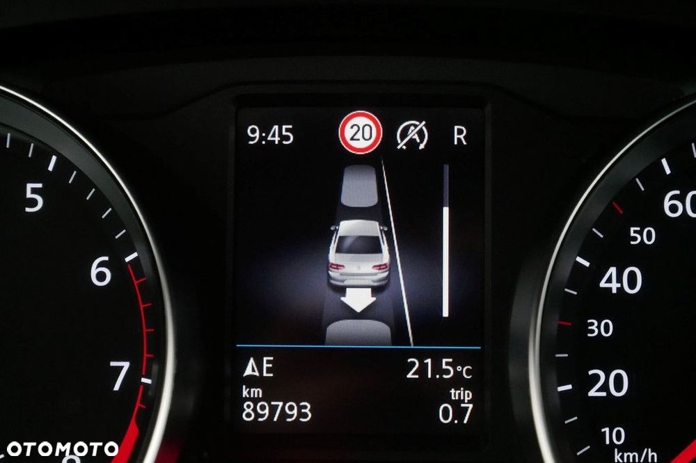Volkswagen Passat 1.5 TSI EVO Elegance DSG - 26