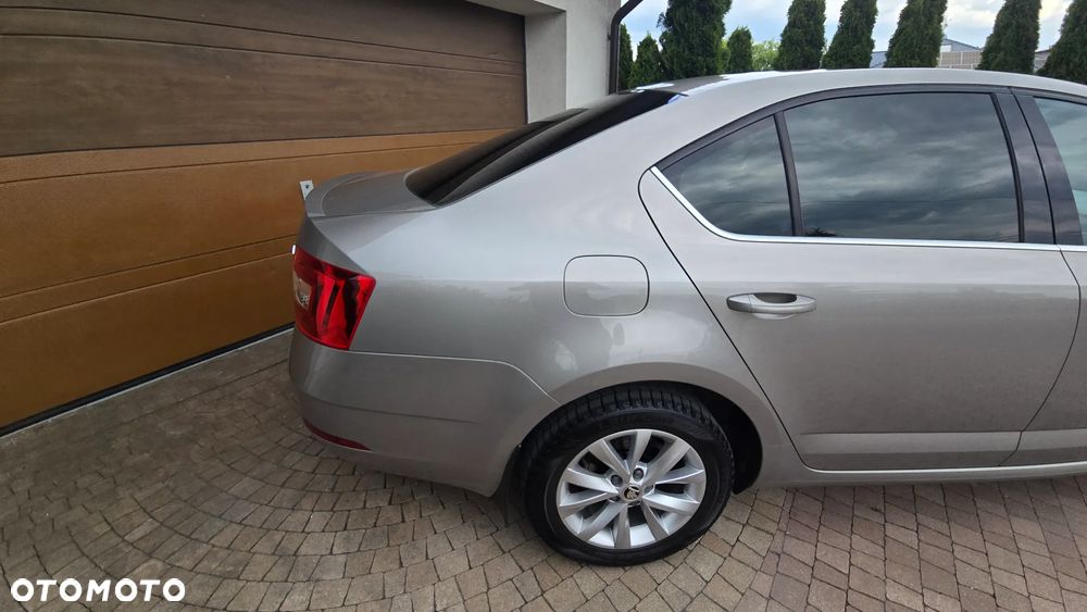 Skoda Octavia - 22
