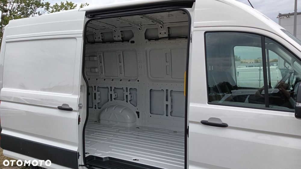 Volkswagen Crafter 35 furgon wysoki dach, 2,0 TDI 177KM, przedni, 6-bieg manualna 3640 mm, Euro 6 - 15
