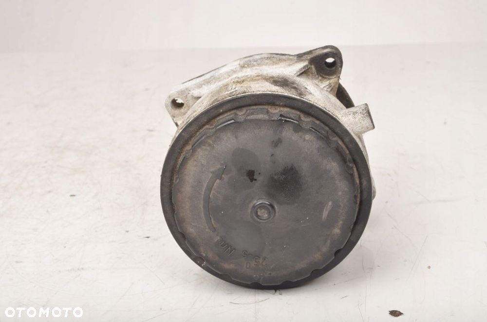 TOUAREG I 5.0 D OBUDOWA FILTRA OLEJU 07Z115466A - 3