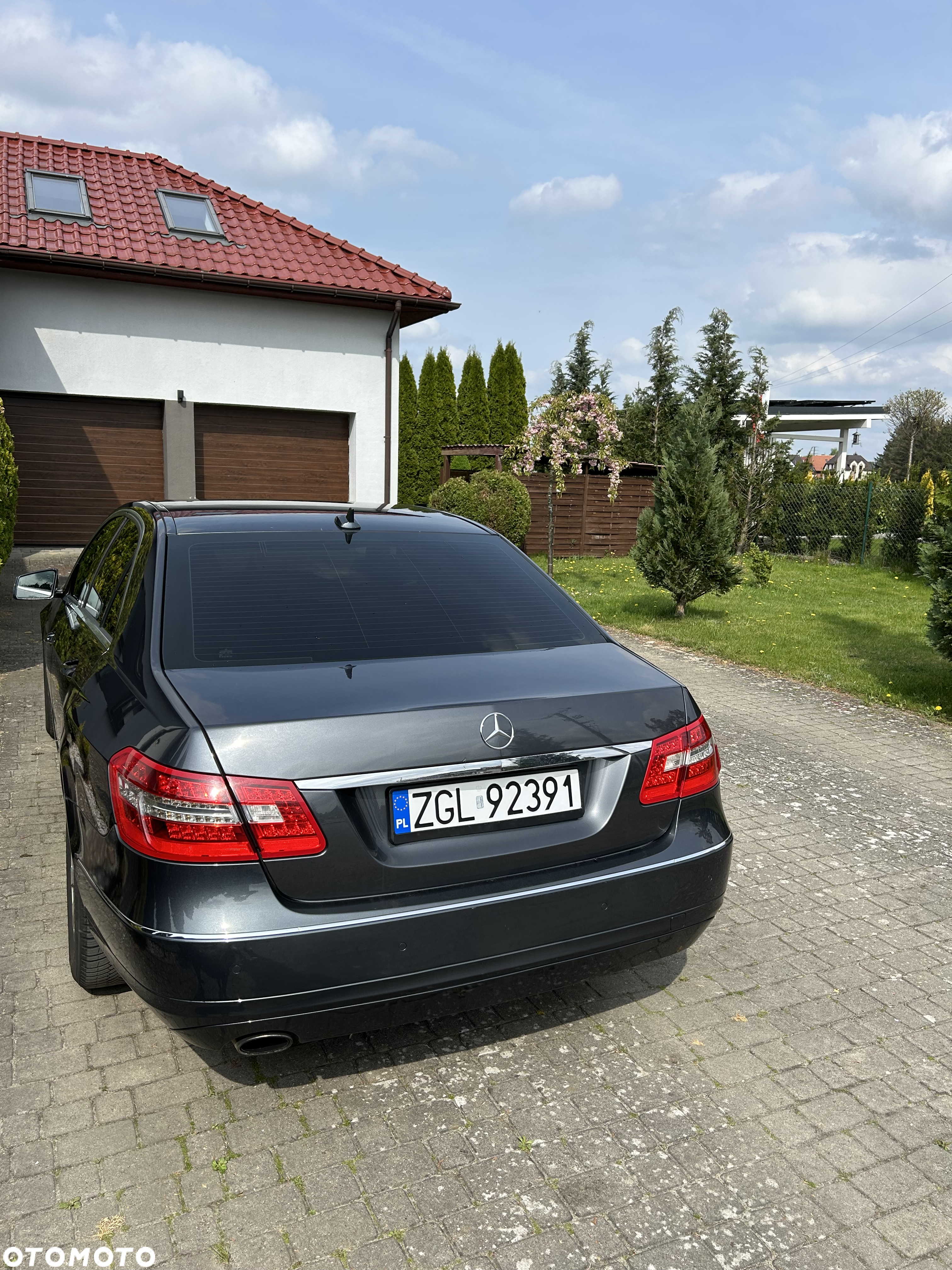 Mercedes-Benz Klasa E - 2