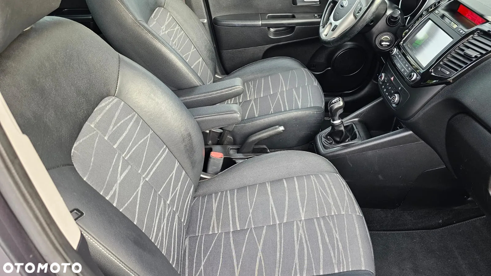 Kia Venga - 23