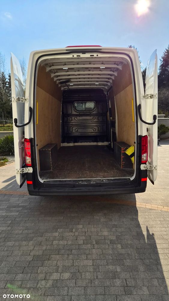 Volkswagen Crafter - 10