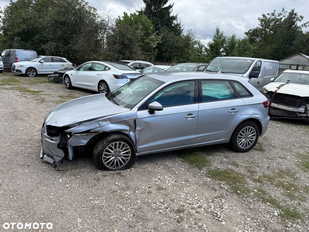 Audi A3 Sportback - 10