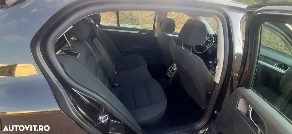 SKODA Superb 2014 — imagine 14