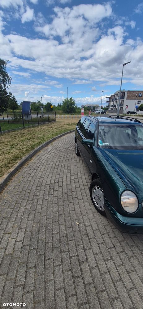 Mercedes-Benz Klasa E - 2