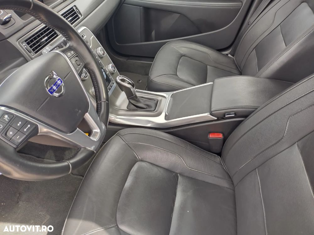Volvo V70 D4 Geartronic Kinetic - 20