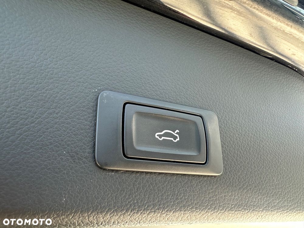 Audi A6 Allroad - 23