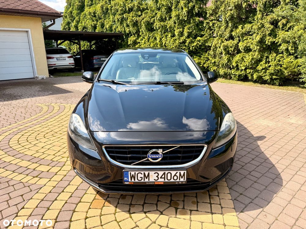 Volvo V40 D4 Drive-E Ocean Race - 4