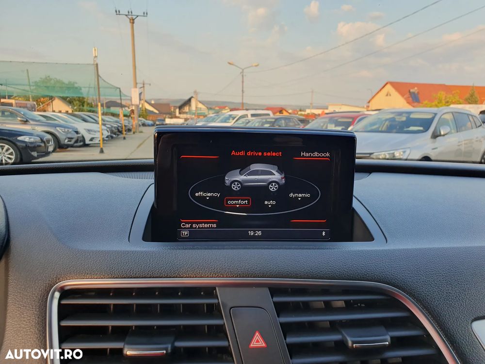 Audi Q3 2.0 TDI Quattro S tronic sport - 24