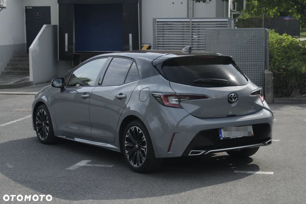 Toyota Corolla 2.0 Hybrid GR Sport - 3