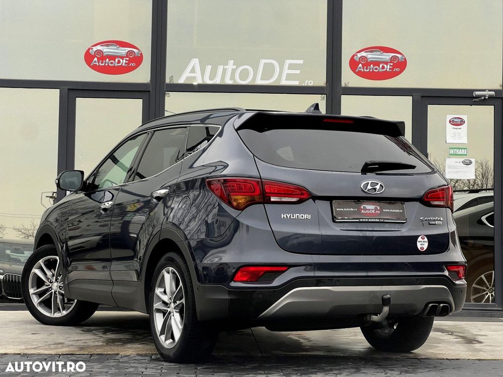 Hyundai Santa Fe - 3
