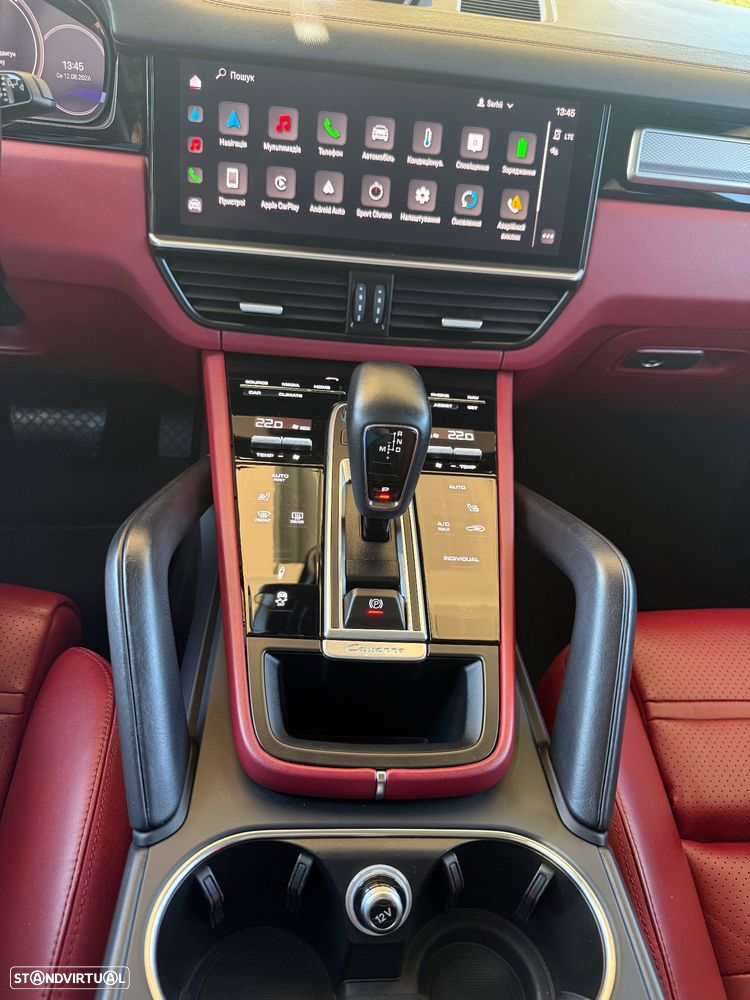 Porsche Cayenne E-Hybrid Platinum Edition - 19