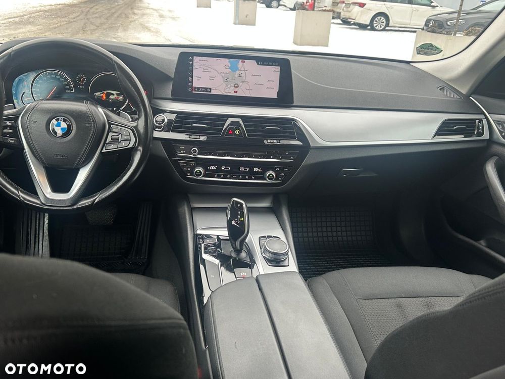 BMW Seria 5 530d xDrive Sport Line - 20