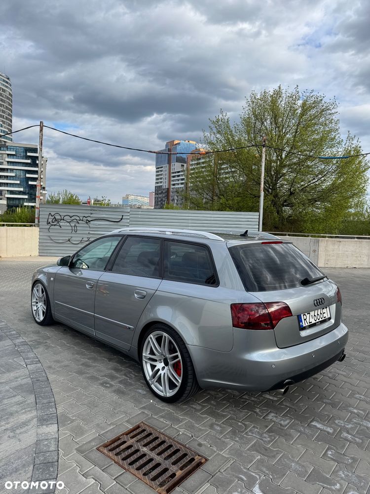 Audi A4 Avant 1.8T Quattro - 12