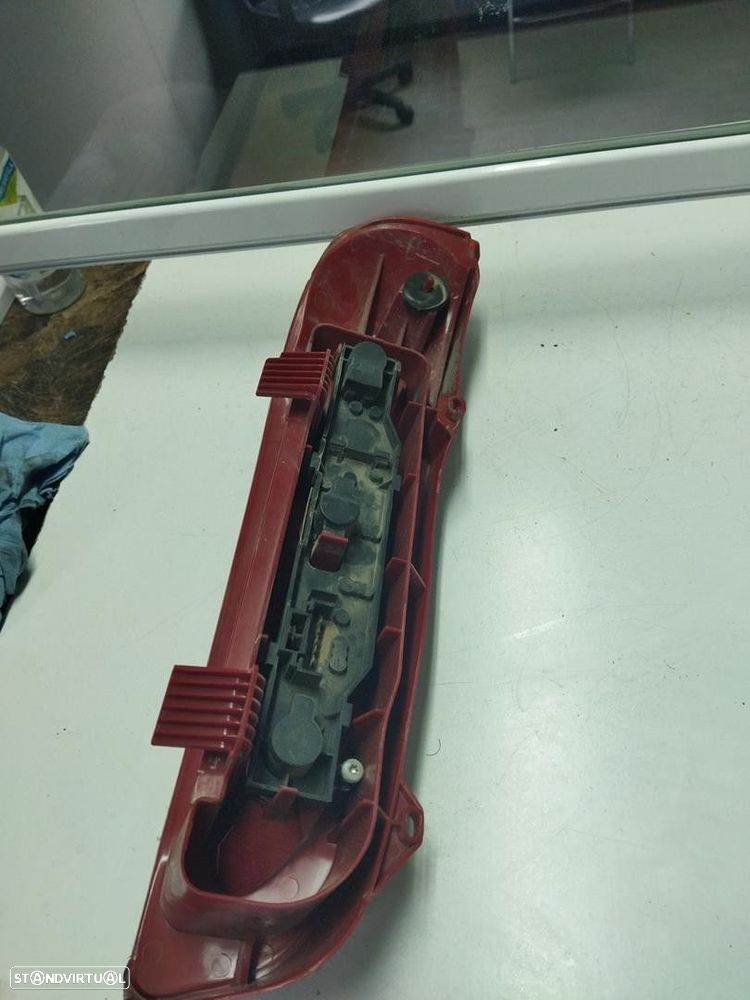 FAROLIM TRASEIRO DIREITO FIAT SEICENTO / 600 2000 -03809284 - 3