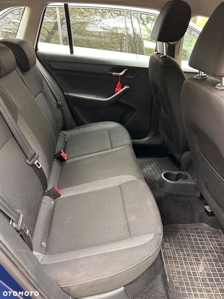 Skoda RAPID 1.6 TDI DPF Ambition Max - 13