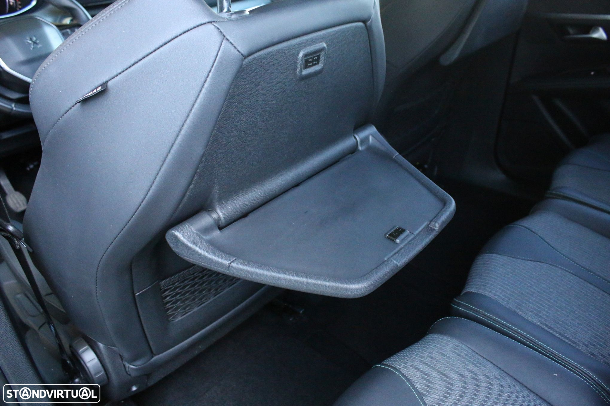 Peugeot 5008 1.2 PureTech Allure - 15