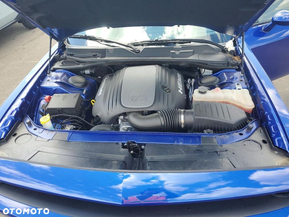 Dodge Challenger 5.7 R/T - 12