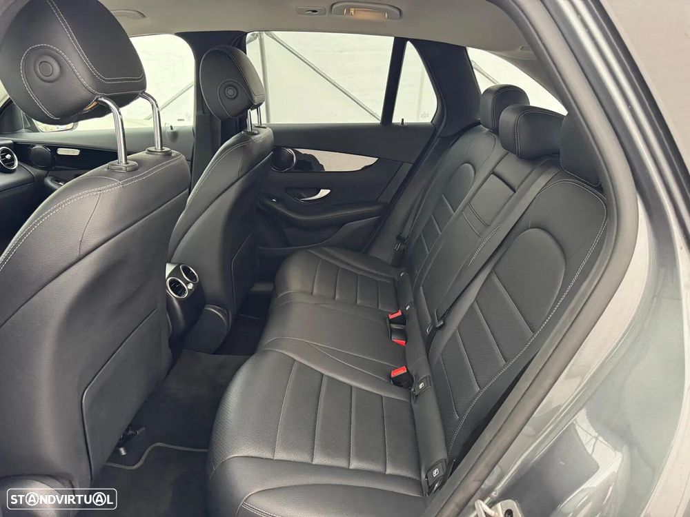 Mercedes-Benz GLC 300 de 4Matic Business Solutions Frota - 27