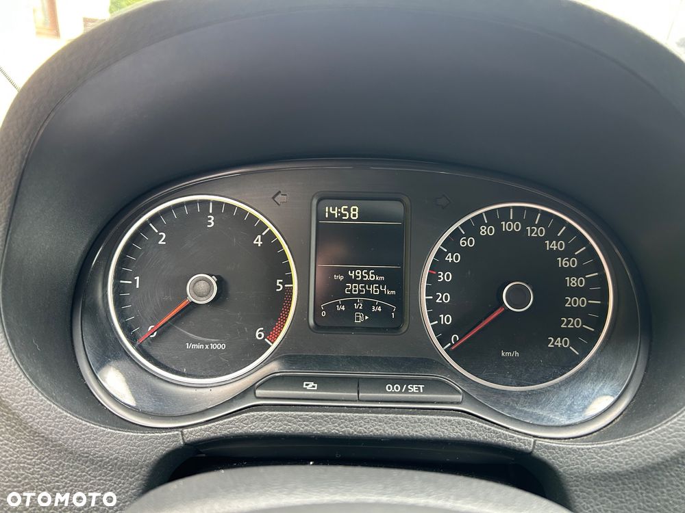 Volkswagen Polo - 9