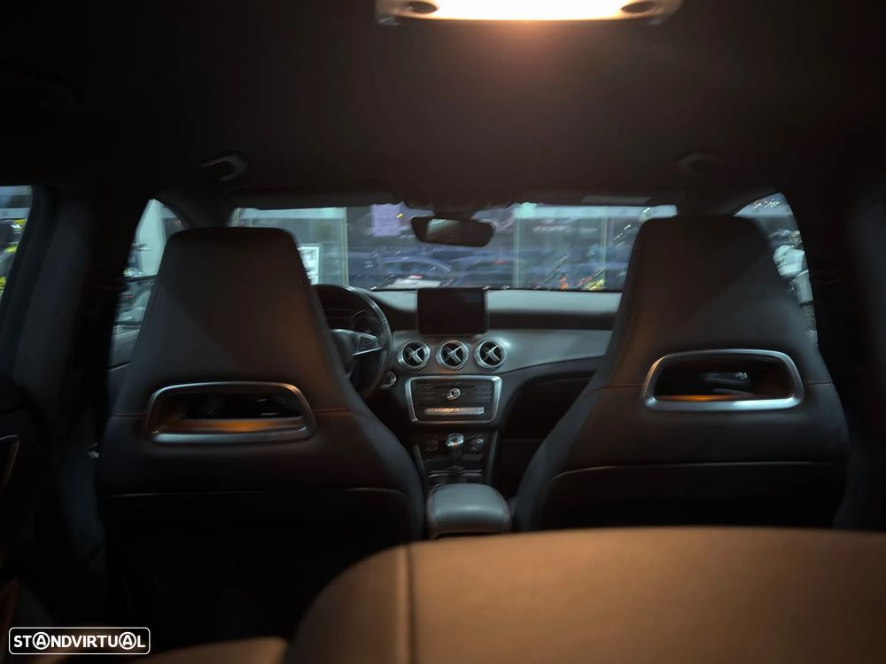 Mercedes-Benz CLA 200 (CDI) d AMG Line - 10