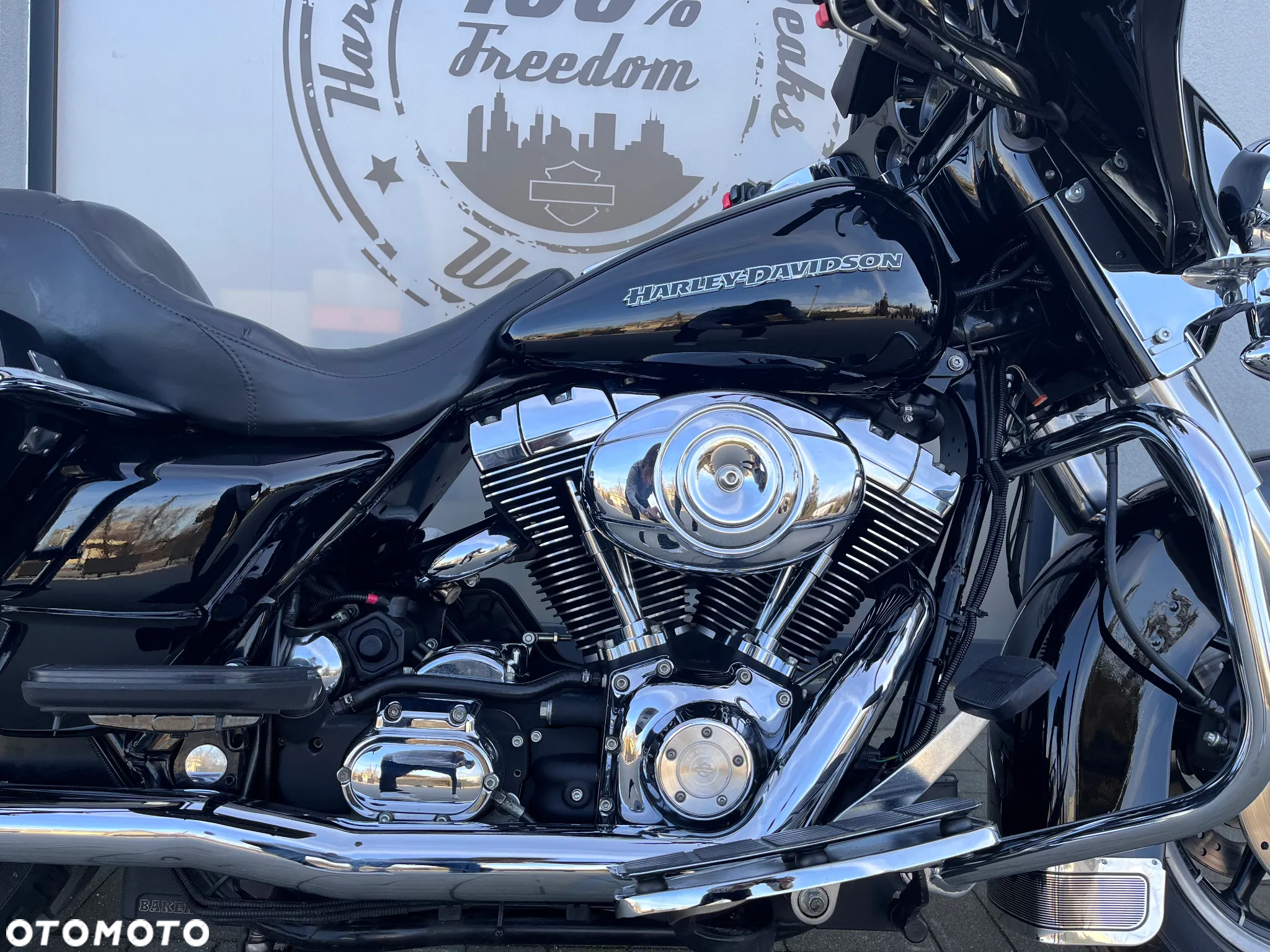 Harley-Davidson Electra - 10