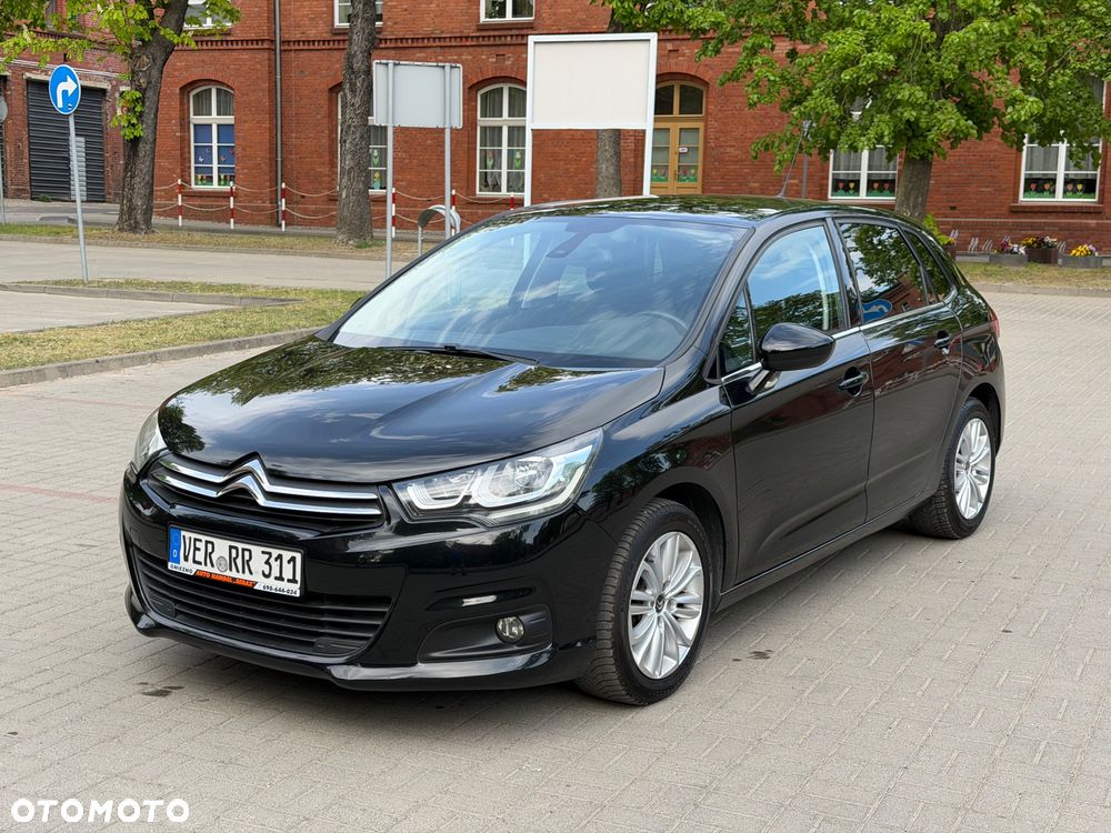 Citroën C4 e-HDi 115 Exclusive - 1