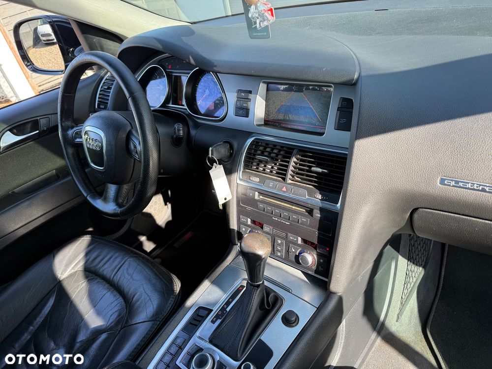 Audi Q7 3.0 TDI DPF quattro tiptronic - 19