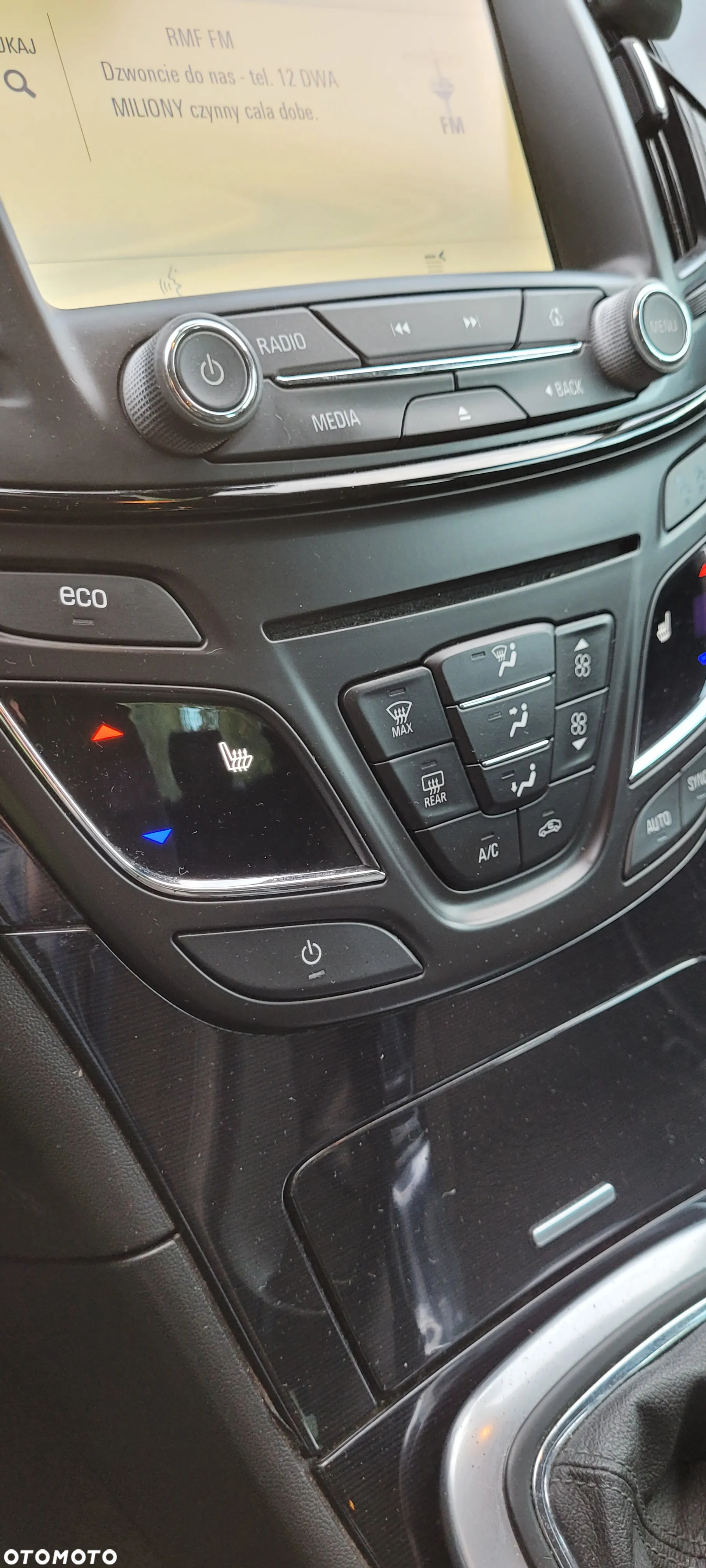 Opel Insignia - 8