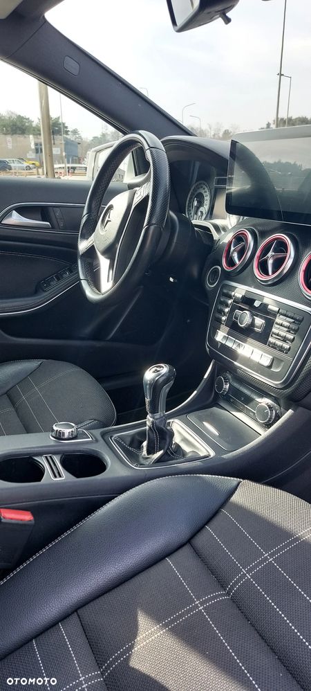Mercedes-Benz Klasa A 180 - 11