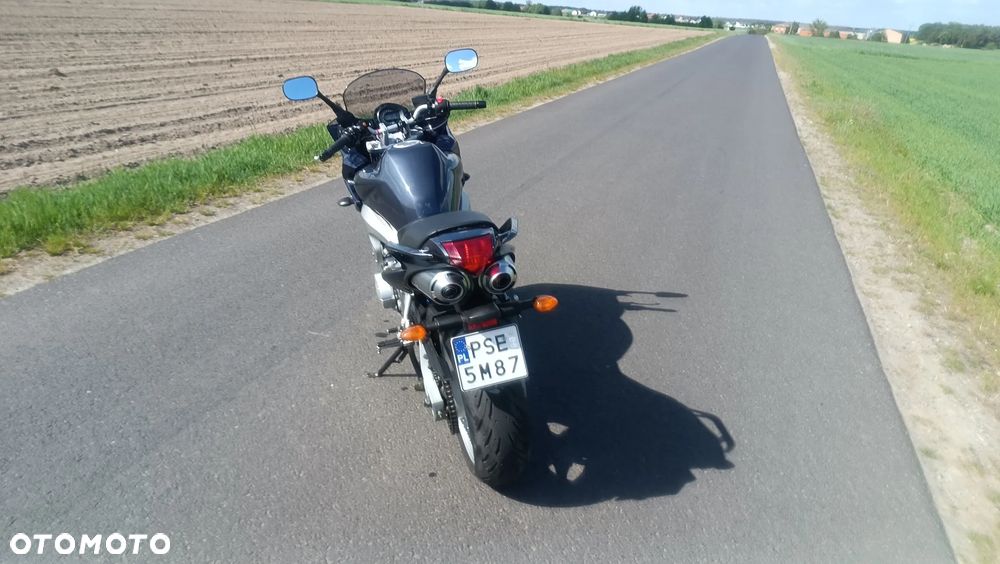 Yamaha FZ6 - 6