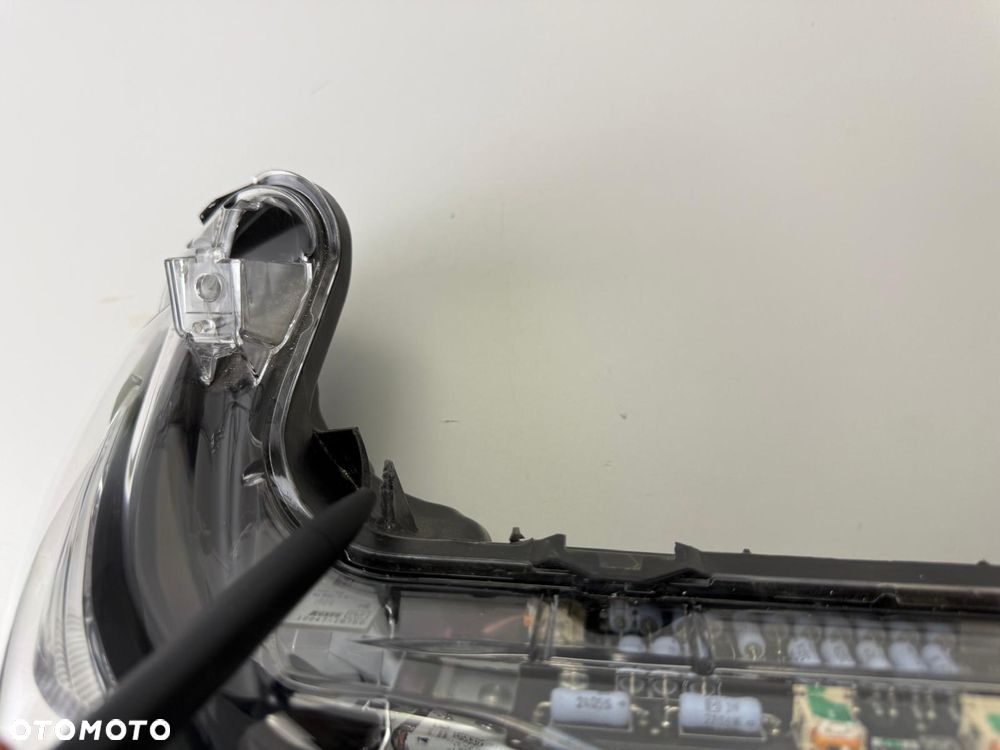 Przednia lampa reflektor Yamaha X-Max 125 2023+ - 5
