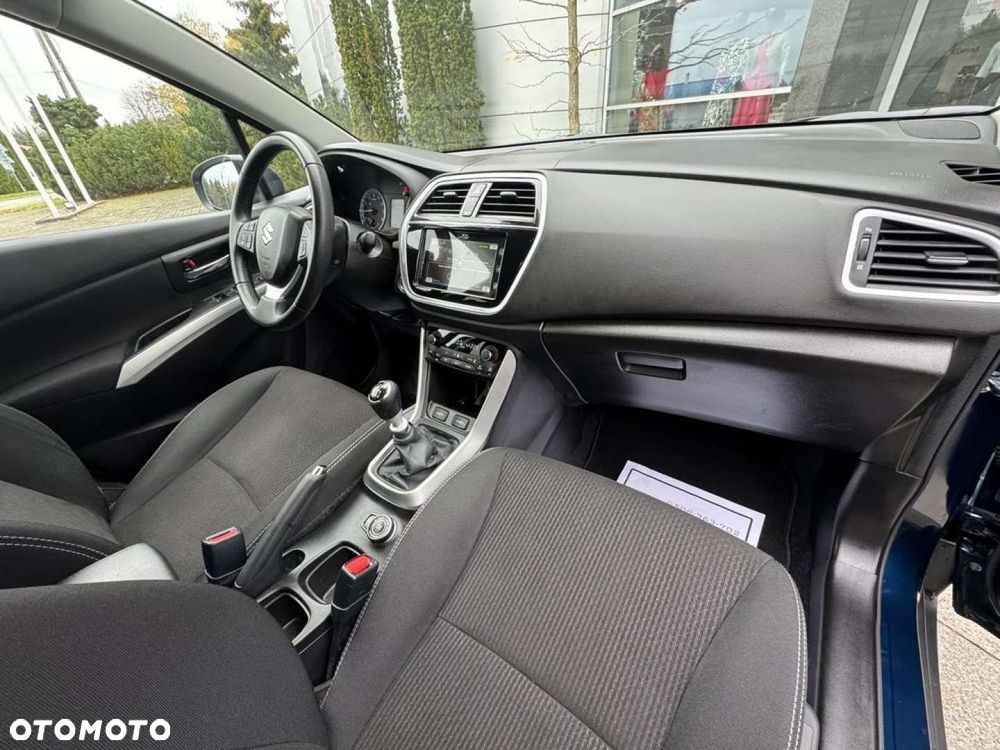 Suzuki SX4 S-Cross - 10