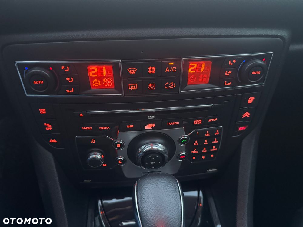 Citroën C5 HDi 165 FAP Exclusive - 17